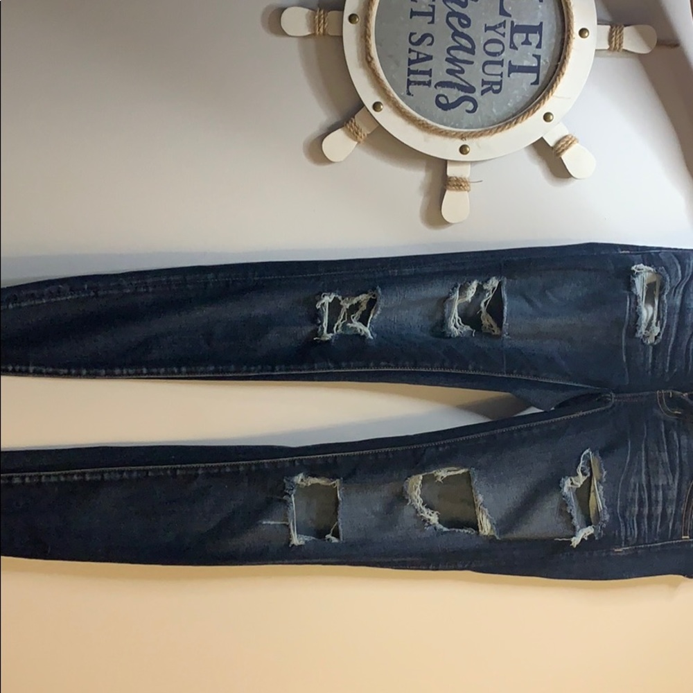 American eagle ripped jeans